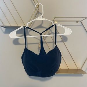Lululemon flow Y Nulu bra